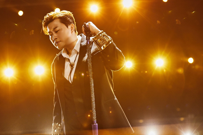 [SC이슈] "이쯤 되면, 호중 업고 튀어!"…김호중, 음주운전 뺑소니 …