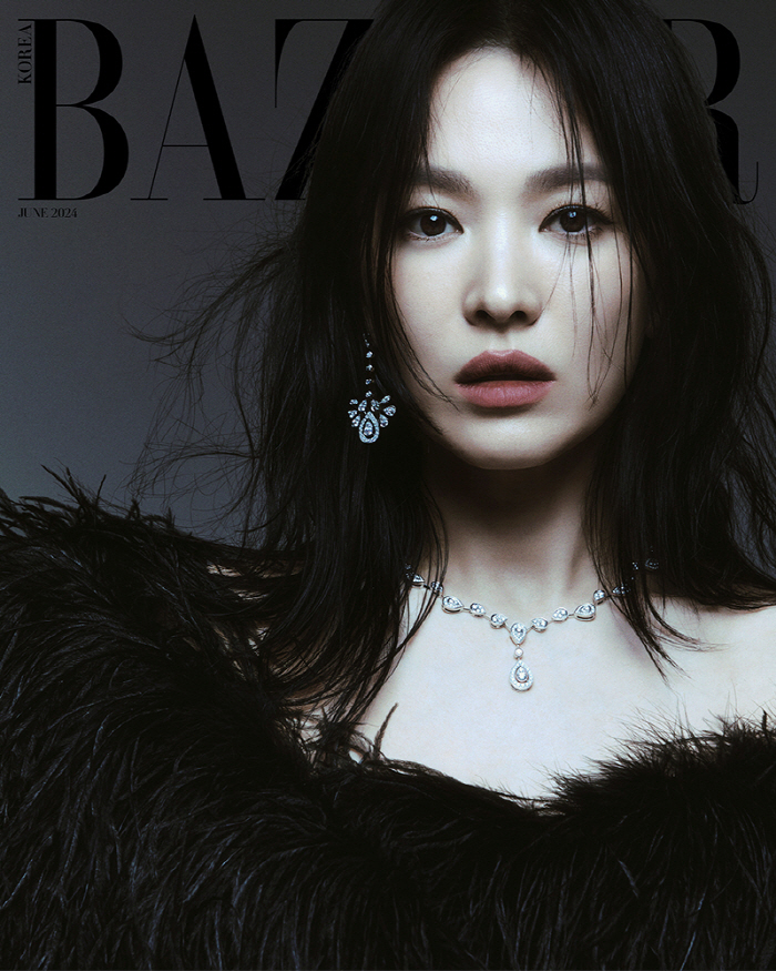 '43세' 송혜교 "나이먹는 것에 부담 없다"…청순·섹시美 다 가진 여신…