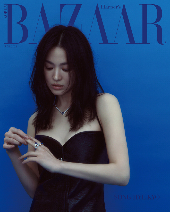 '43세' 송혜교 "나이먹는 것에 부담 없다"…청순·섹시美 다 가진 여신…