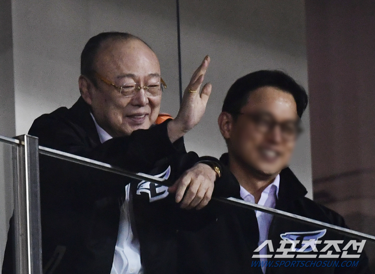 '월급 주시는 분께서 오셨다' 꼴찌팀들도 이긴다, 초인적 힘이 나온다