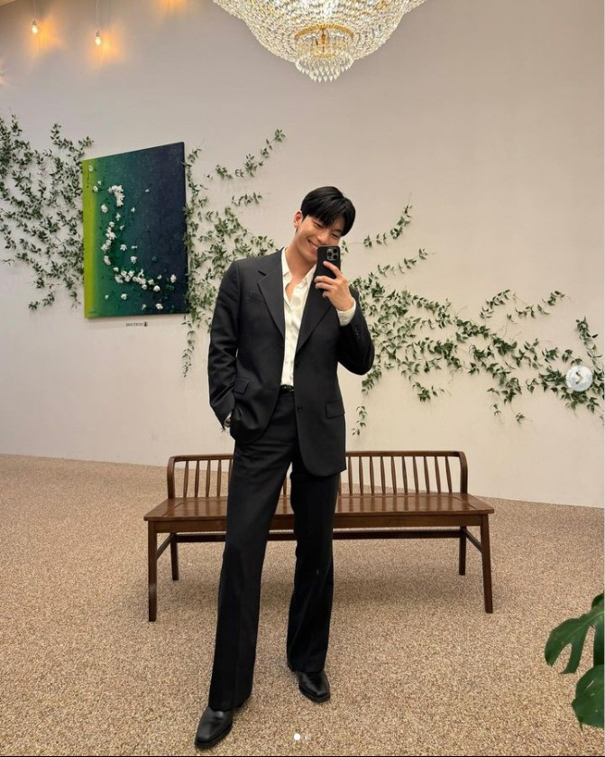 '졸업' 위하준 "천천히 와도 되니까, 준호 샘 보러 꼭 오세요" 본방사…