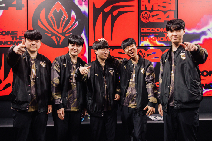 'LoL' e스포츠 최대 라이벌 한국·중국…T1 뼈아픈 탈락, 젠지 첫 …
