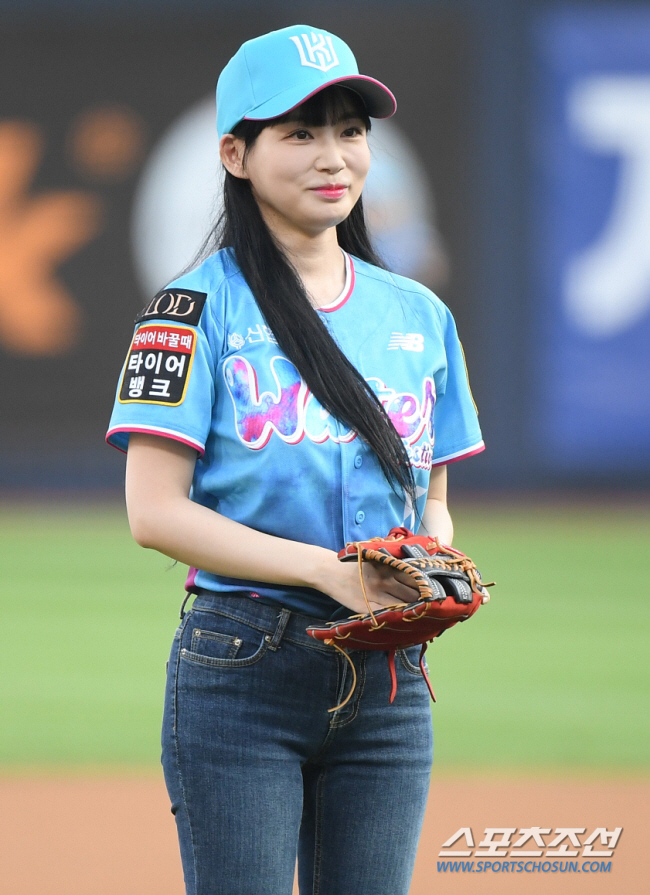 [전문] '시력 손상' 곽민선 "무대 특수효과로 왼쪽 눈 다쳐…치료에 임…