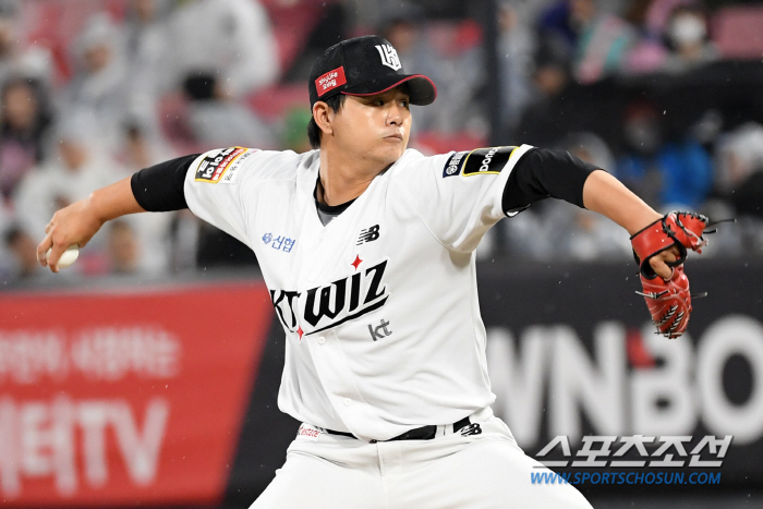 어제 0;7→6:7 스톱. 오늘 0:3→10:4 역전승 완성 KT, 일요…