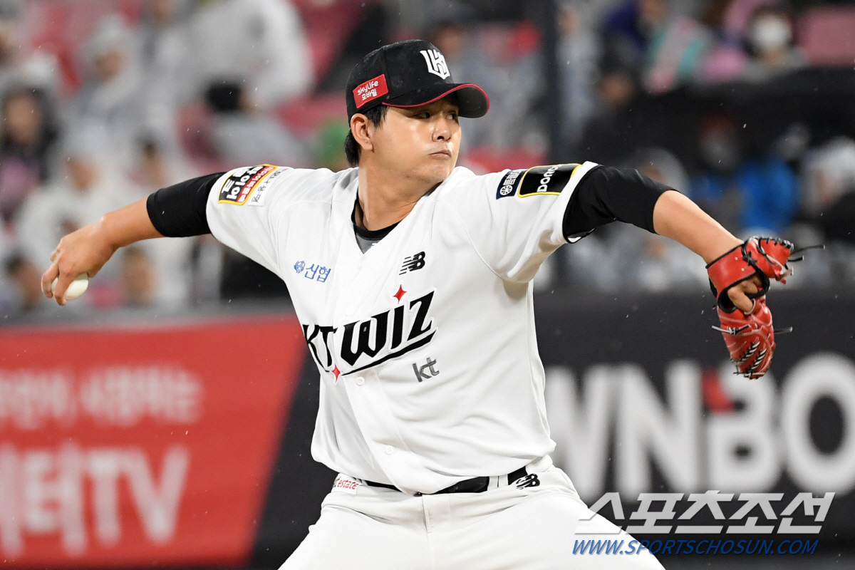 어제 0;7→6:7 스톱. 오늘 0:3→10:4 역전승 완성 KT, 일요…