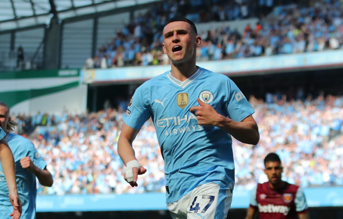 EPL 역사상 최강팀 탄생...맨시티 '전무후무' 리그 4연패 달성, 웨…