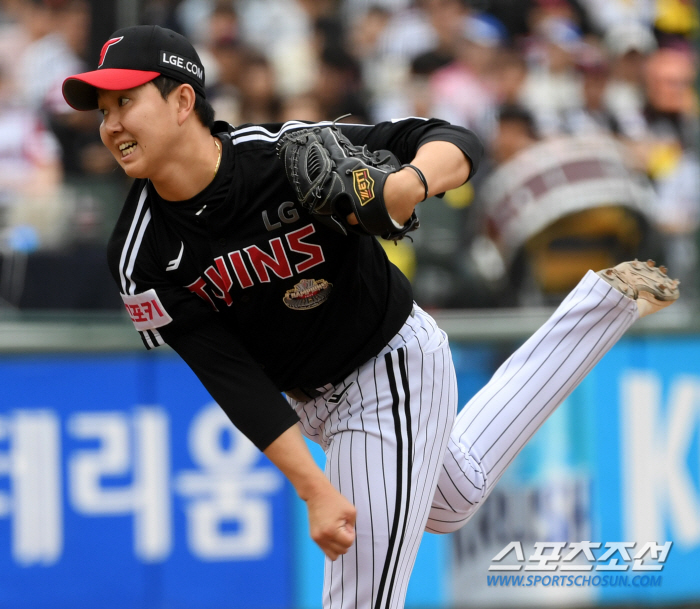 0.1이닝 4안타 3볼넷. 새내기 마무리에게 끔찍했던 7:2→7:6 무사…