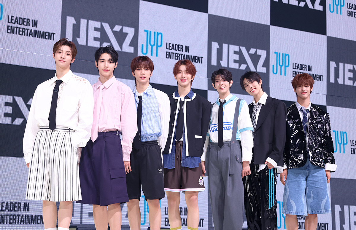 넥스지 "JYP서 데뷔, 부담 대신 책임감…박진영·스키즈·니쥬, 선배들도…