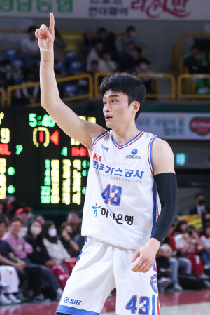 이대성, 서울 삼성행 최종 확정. 가스공사도 20일 영입제안했지만 늦었다, 이미 삼성과 계약 완료. 2년 6억원