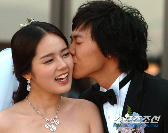 연정훈♥한가인→현빈♥손예진..'결혼 장려' 연예계 잉꼬부부[SC이슈]
