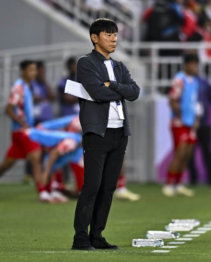 이스라엘 퇴출시 '신태용호' 극적 올림픽행? FIFA"7월20일 전 임시…