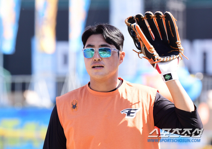 '꿈의 원투펀치 탄생' '류현진 연패 끊고 157km 문동주 2연승 만들…
