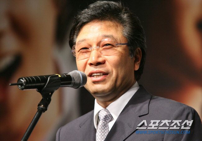 [SC이슈] 이수만, 국내 엔터업계 복귀하나?