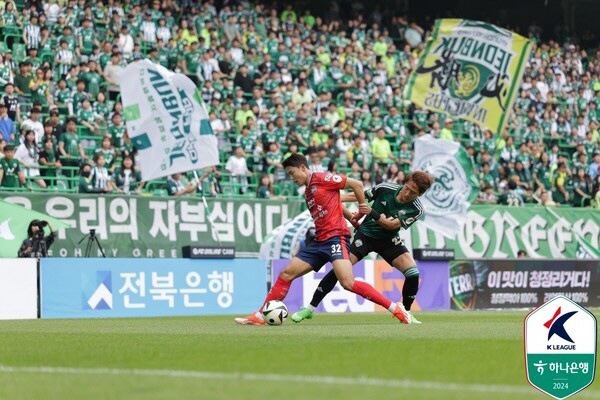 'VAR이 승부 갈랐다' 서민우 득점취소 김천, 전북과 0대0 무승부 '…