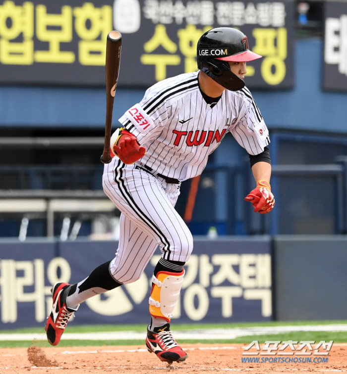 '이제 우승팀답다. 무서워진다' '허도환 역전 싹쓸이 2루타+박동원 쐐기…
