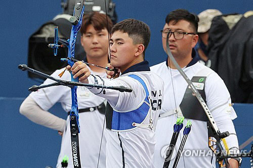 '파리 金 도전' 남자 양궁 단체, 독일에 완승 '2차 월드컵 퍼펙트 우…