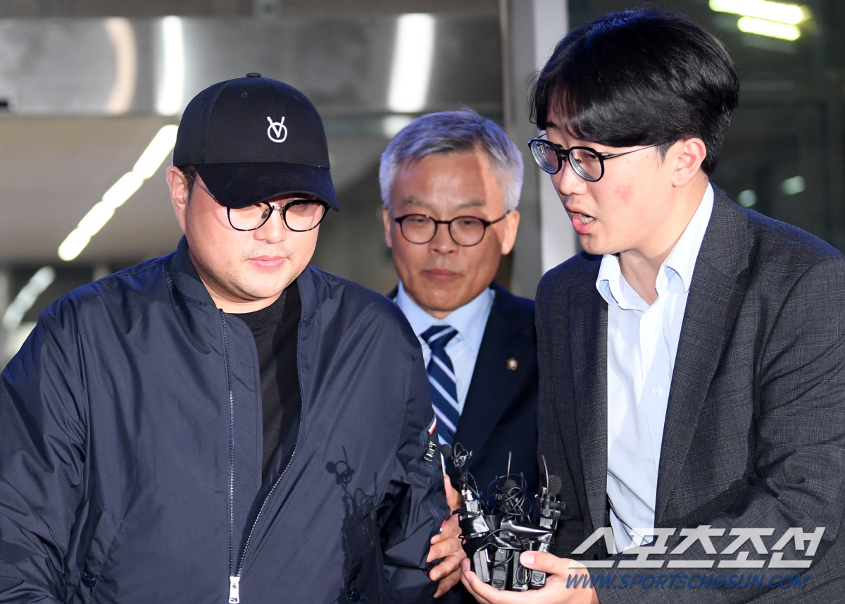 [SC이슈] 경찰, '음주 뺑소니 구속' 김호중 수사 속도 낸다…"증거물…