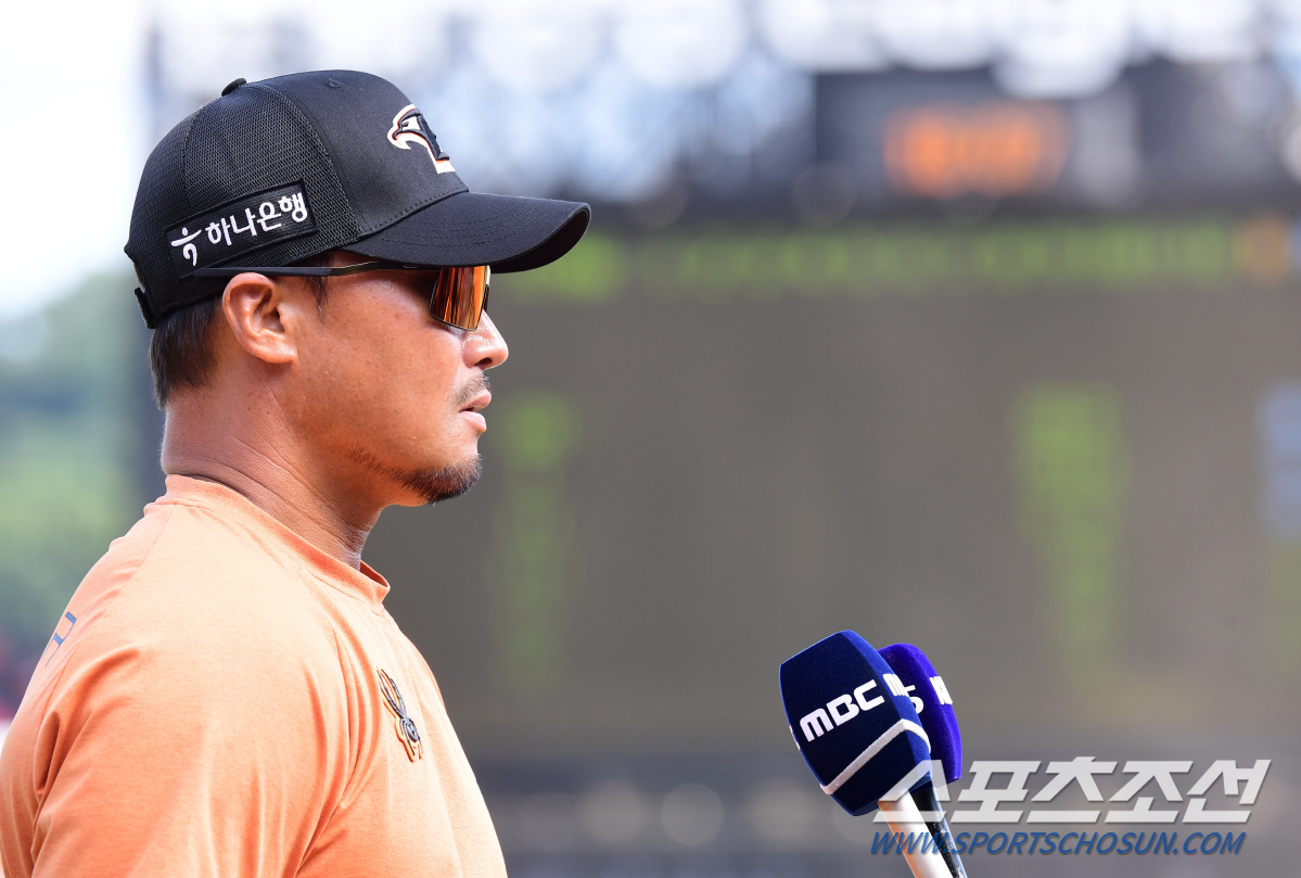 "차기 사령탑→새 외인? 들은바 없다" 정경배 감독대행의 첫 브리핑. 4…