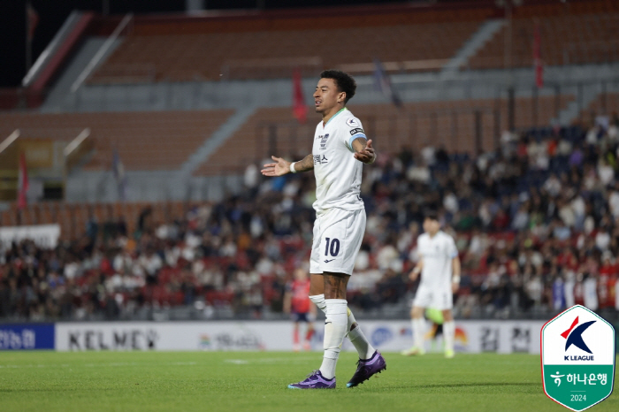[현장리뷰]'10경기 무패' 김천 상무, '린가드 데뷔골 무산' FC서울…