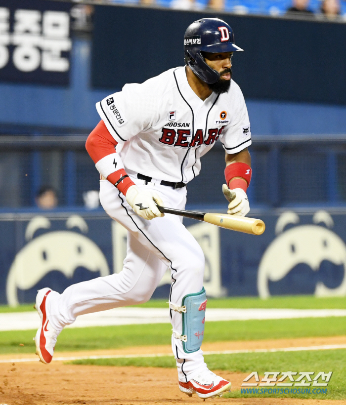 첫 리드오프→3안타 폭발 '대적중'…"美 경험 있었지만" 국민타자 조언,…