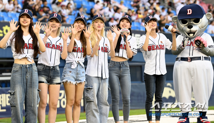'4점차 9회말 무사 만루 넘었다' 6대3 승리 LG, 두산전 4연패 끝…