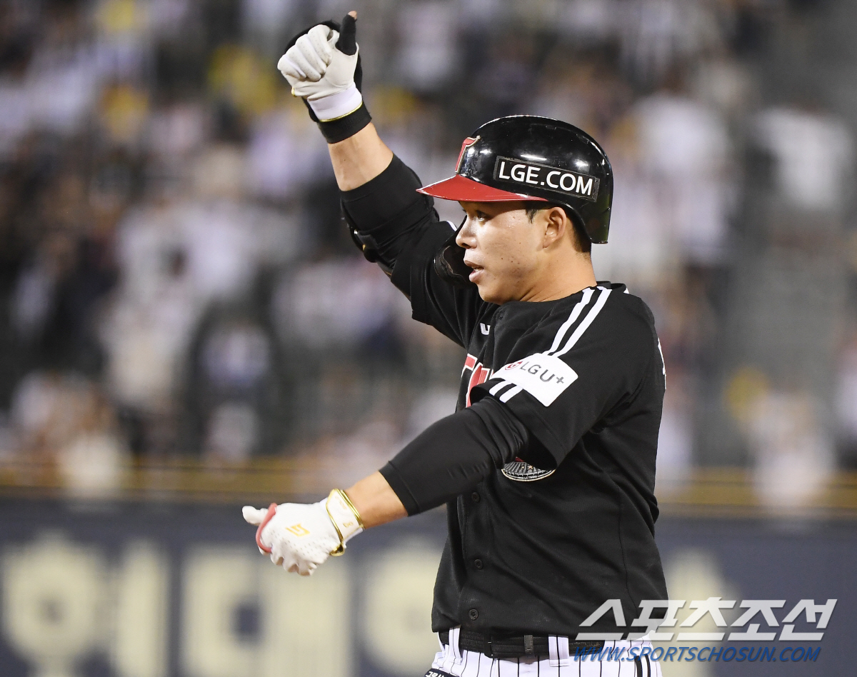 2위 자리 지켰다! 연장 11회, 문성주 결승타→김현수 쐐기포…LG, 두…