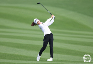 [KLPGA] '워킹맘' 박주영, 챔피언조 출사표 
