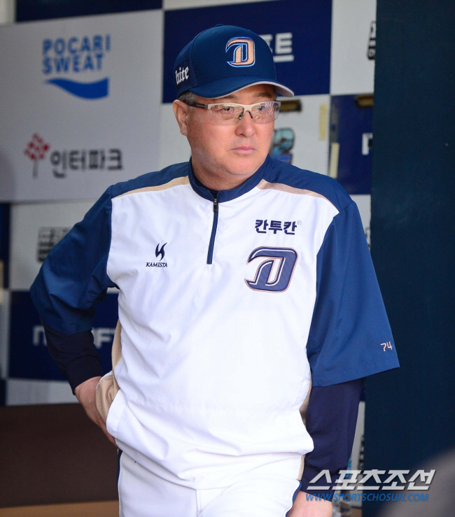 "왜 김경문 감독인가?" "코칭스태프 개편은?"…격변의 한화, 구단이 직…