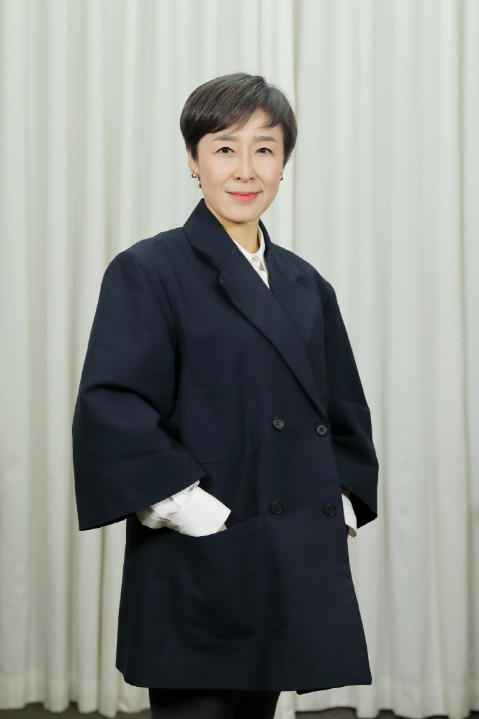 [SC인터뷰] 한일 트로트 열풍→15세 이하 걸그룹 모집까지 '원석 발굴…