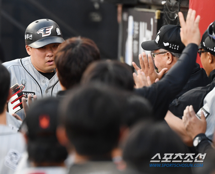 896승→6년 만에 1승 추가, 달의 승리 시계 다시 움직인다…'김경문호…