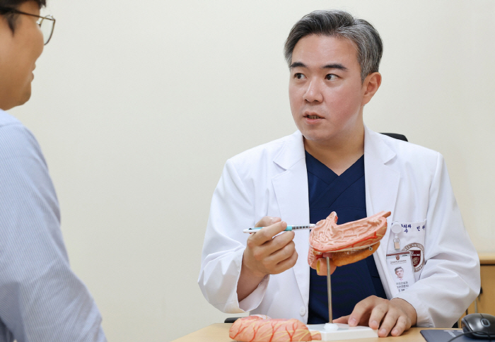 [헬스가이드-위암] 40대 발병률 급증…1기 생존율 90%, 정기검진 중…