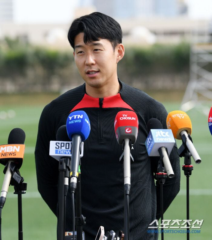 '1700억 오일머니' 손흥민 1초도 고민 안했는데...더 브라위너 사우…