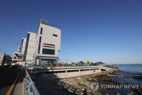부산 해운대 해양레저특구 시설 올해도 절반만 운영