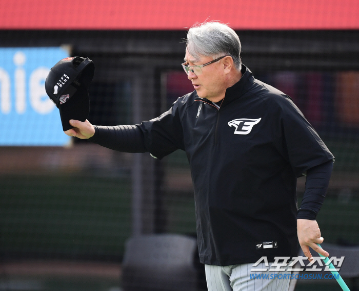 '박상원 논란' MOON의 단호한 메시지 "상대에 오해 사는 행동 안된다…