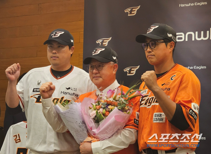 류현진에게 물었다...박상원 세리머니 논란, 메이저리그였다면? "절대 안…
