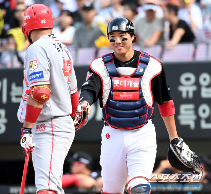 성빈아 수고 많다! 최선 다한 후배에 애정 가득 눈빛, 이렇게 다정해도 …