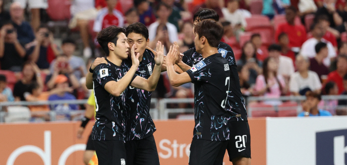 '손흥민-이강인 멀티골+주민규-배준호 데뷔골' 한국, 싱가포르에 7-0 …