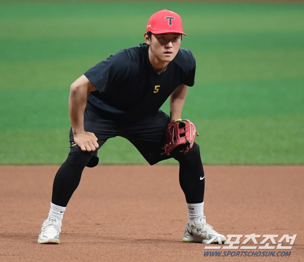 "내가 걸어왔던 길, 도움 된다면..." 천재 향한 신뢰와 기대, 레전드…
