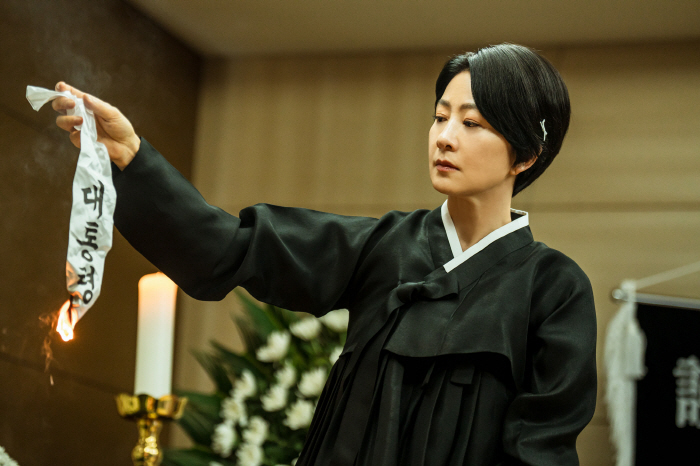 [공식] 국무총리 설경구VS경제부총리 김희애의 연기 대격돌! 넷플릭스 '…