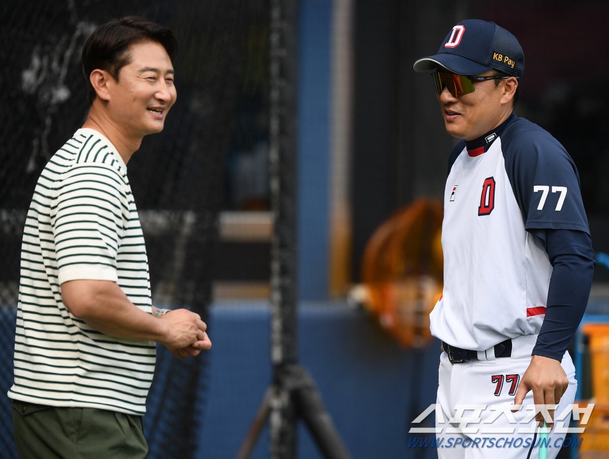 '최강야구' 캡틴 박용택과 이승엽 감독의 만남, 꿈의1000만 관중 가능…