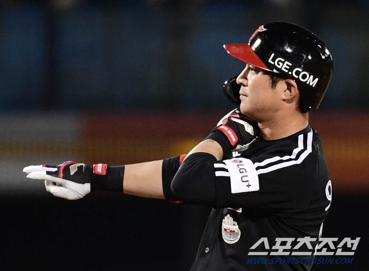 손목 염좌 MVP 열흘 다돼가는데 깜깜 무소식. 염갈량 "아직 통증 있어…