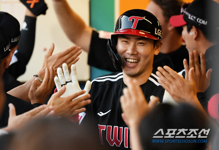 '홍창기 동점-김현수 역전타. 7회 2사후 폭풍 6안타-6득점' 1:0→…