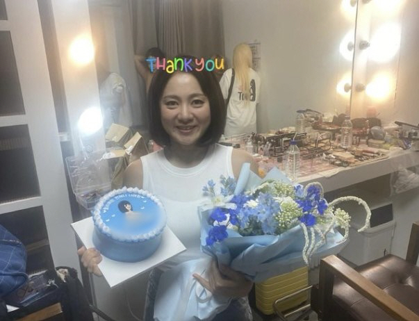 '48kg' 박나래, 살 빼고 미모 폭발…더 또렷해진 이목구비
