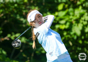 [KLPGA] 홍예은, 셀트리온 퀸즈 마스터즈 둘째 날 데뷔 첫 홀인원 '시즌 10호'