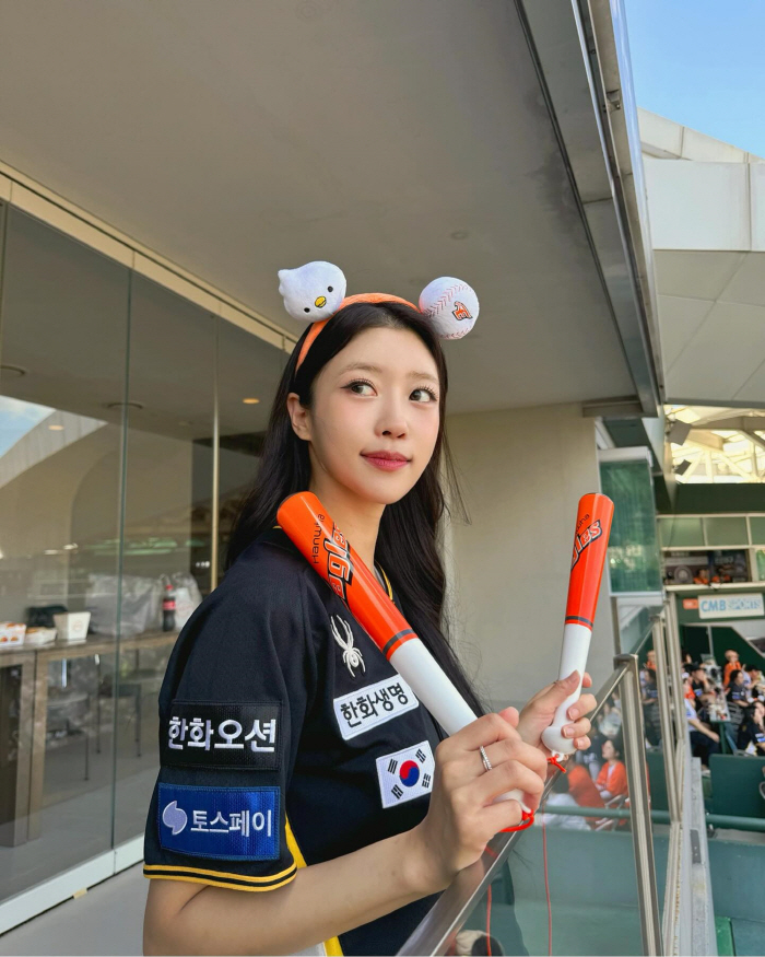 "한화팬 답네"…'보살팬' 미주, 또 직관갔다 "나는 행복합니다"
