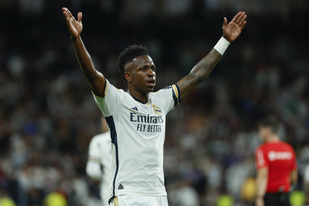 눈물 거둔 비니시우스"난 인종차별 피해자 아닌 고문기술자"