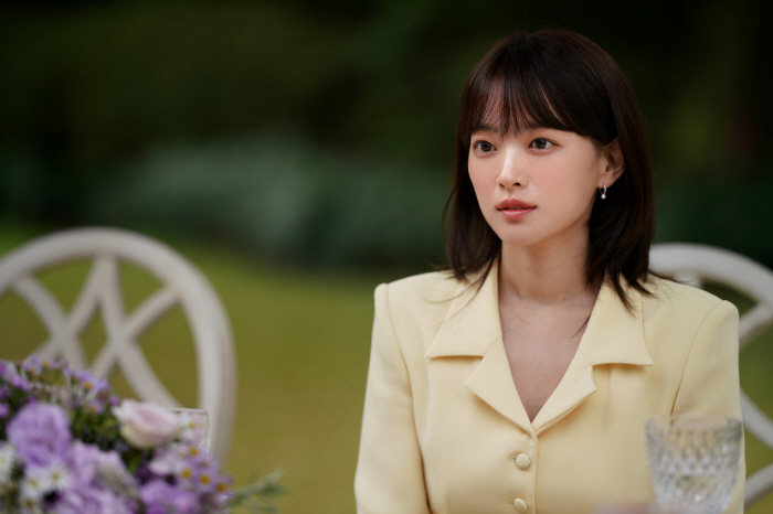 천우희, '히어로'→'더에이트쇼' 글로벌 쌍끌이 흥행…"긍정적인 징크스,…