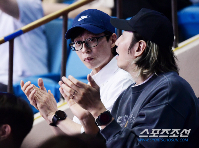 "유재석은 갔는데" 박명수, 김연경 국대 은퇴식 불참…"저녁 수업 때문"…