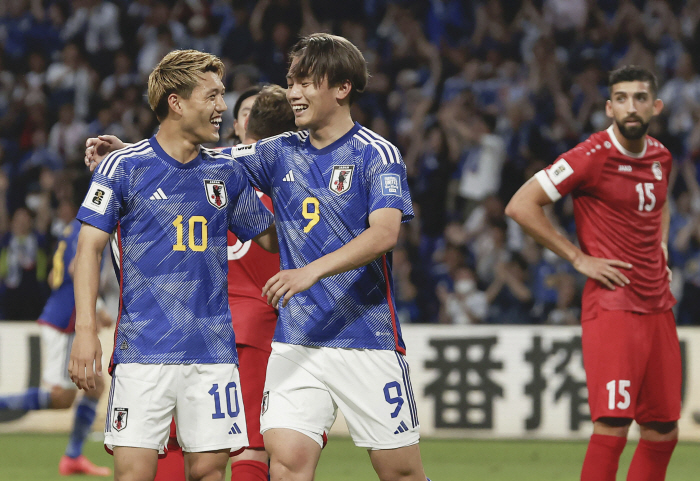 '24골 무실점' 일본 골골골골골, 시리아 5-0 완파! 6전 전승으로 …