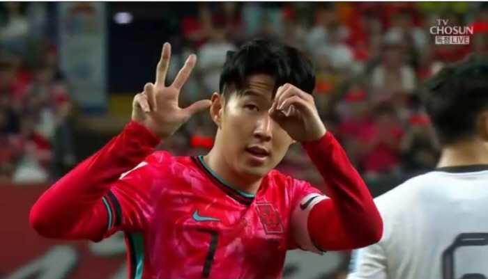 "오늘도 3-0으로 이겨!" 中비매너 야유→'패기만만'캡틴 SON의 의미…